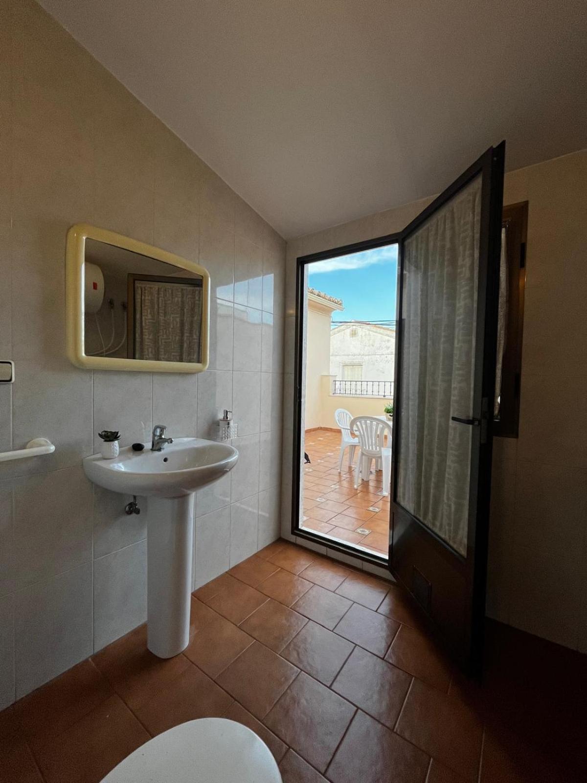 Alojamiento El Camarin Banos De La Encina Exterior foto